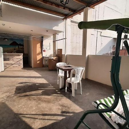 Guest House Tumbes Extérieur photo