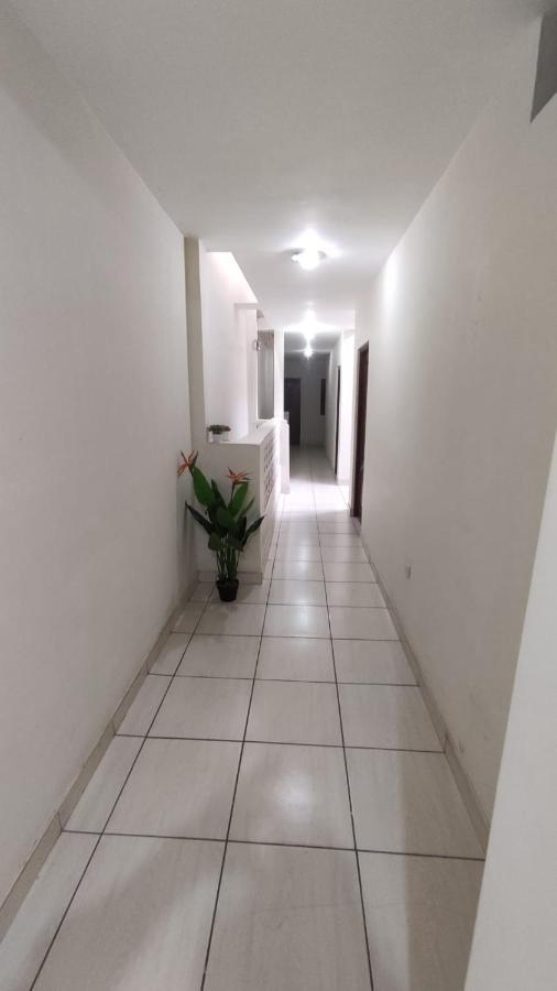 Guest House Tumbes Extérieur photo